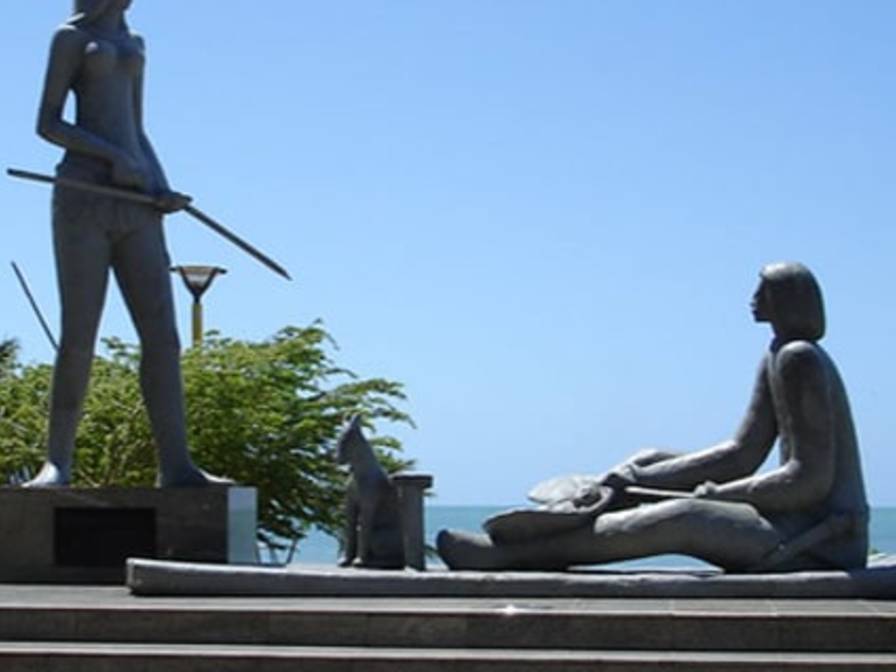 fort staue icarema old